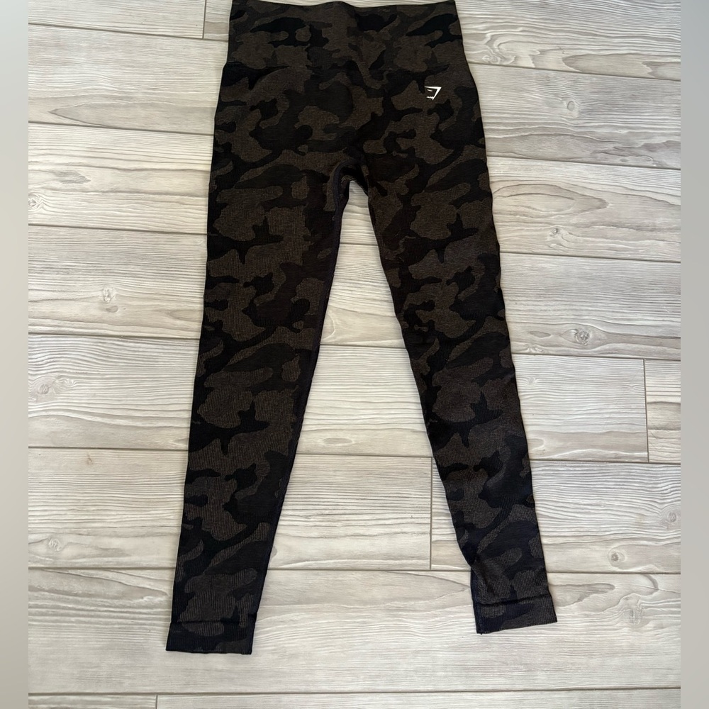 Gymshark Adapt Camo Leggings Size S